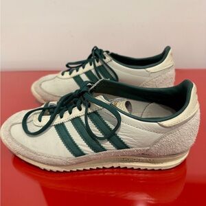 Adidas White and Dark Green Retro Sneakers